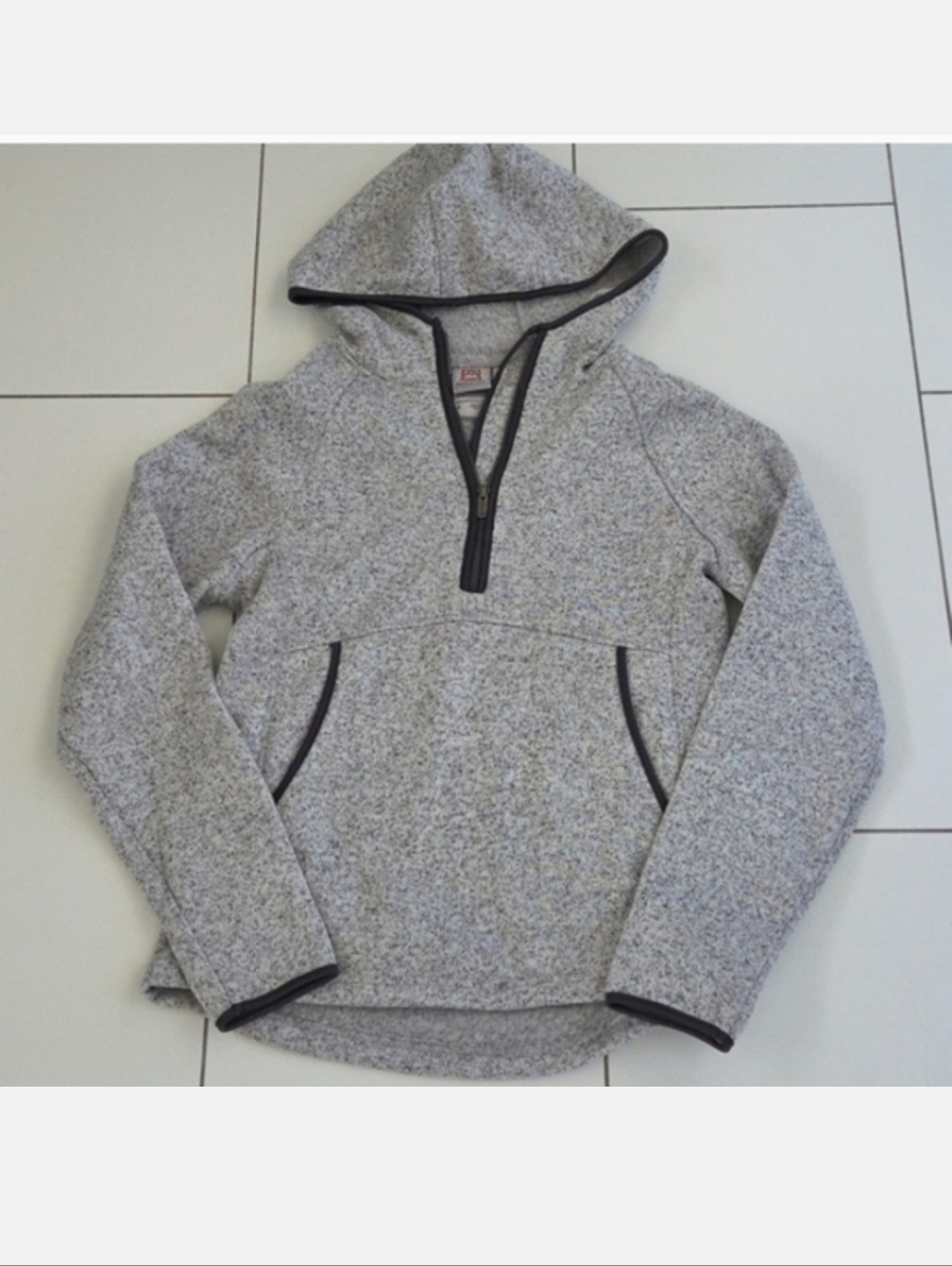 Avalanch Gray Quarter-Zip Pullover Sweater With Kangaroo Pockets